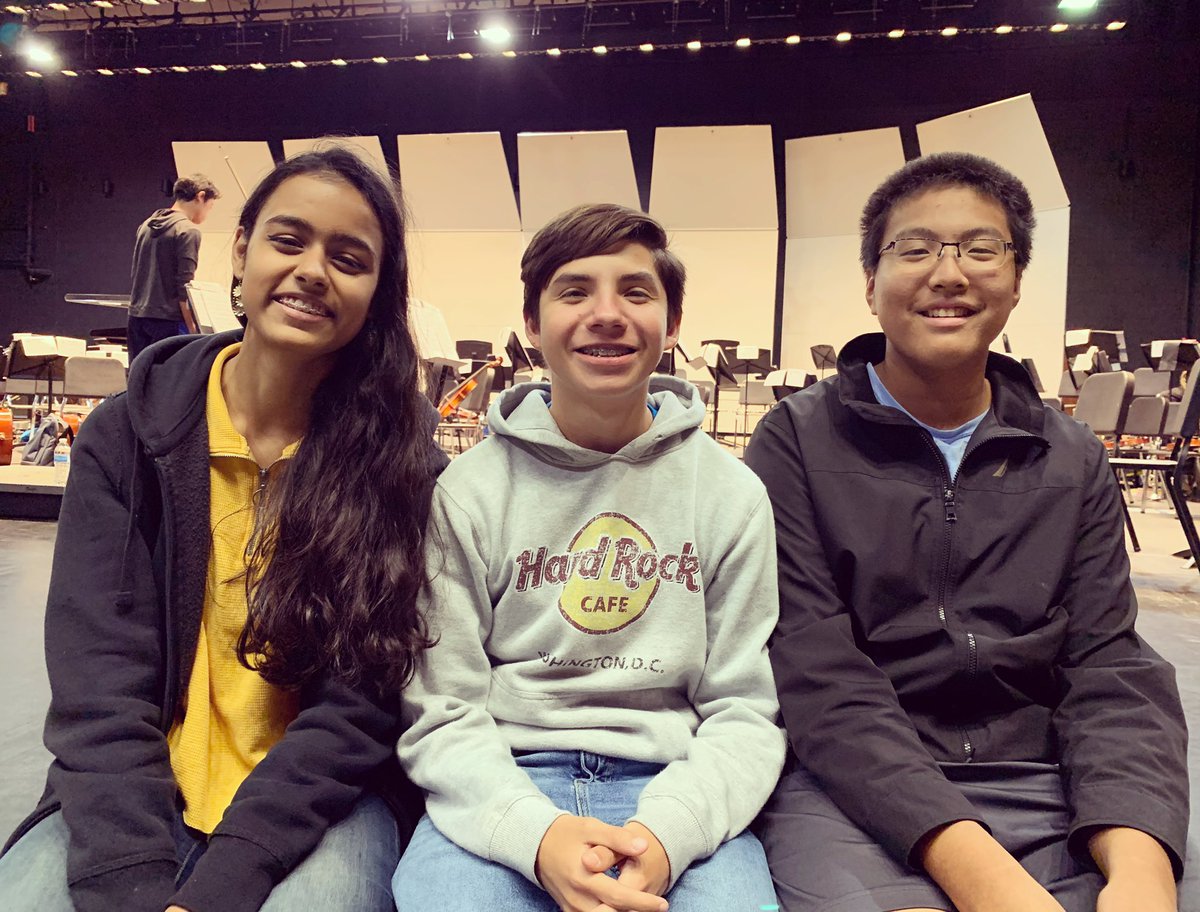 shark_strings's tweet image. Just had lunch, back to work!
@ShadowCreekHS @AISDFineArts #region17orchestra #TMEA100