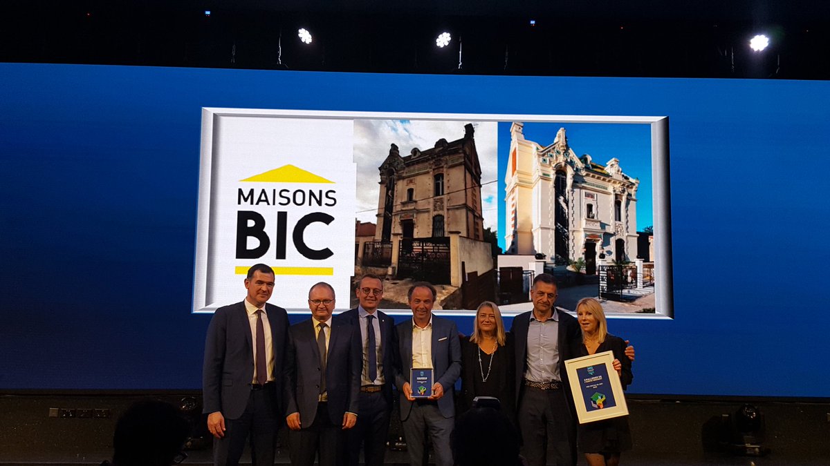 #semtech2019 Challenge de l'Habitat Innovant : Maison BIC fait coup double en remportant également le prix spécial du jury pour son très beau projet de #rénovation "La Belle Endormie", la Villa Saint-Félix au bord du canal du Midi à <a href="/VilleDeBeziers/">Ville de Béziers</a>