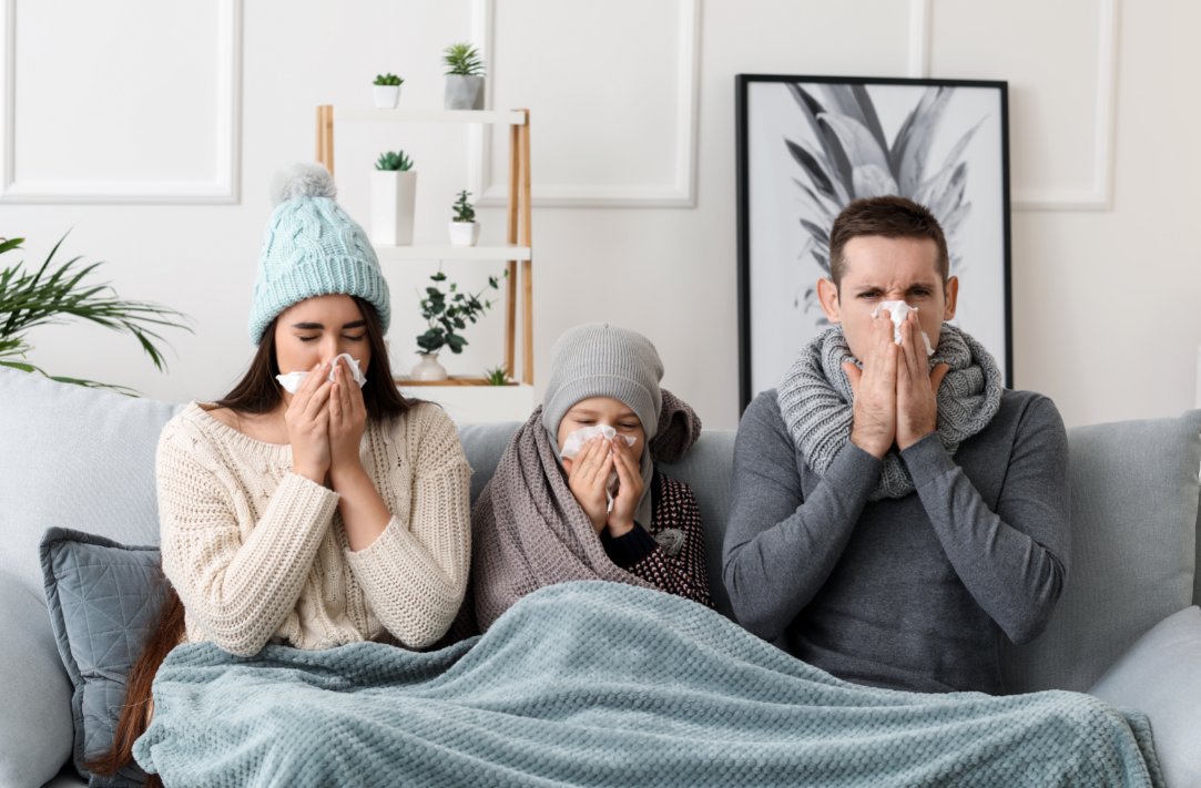 PLifeline's tweet photo. For this year's #SelfCareWeek the theme is #ThinkSelfCareForLife. Minor ailments are something we all suffer with from time to time. You can find out more information on methods of self-care for colds or flu here π https://t.co/t4w1kv7FB0 @selfcareforum https://t.co/Zz8WcBa64O