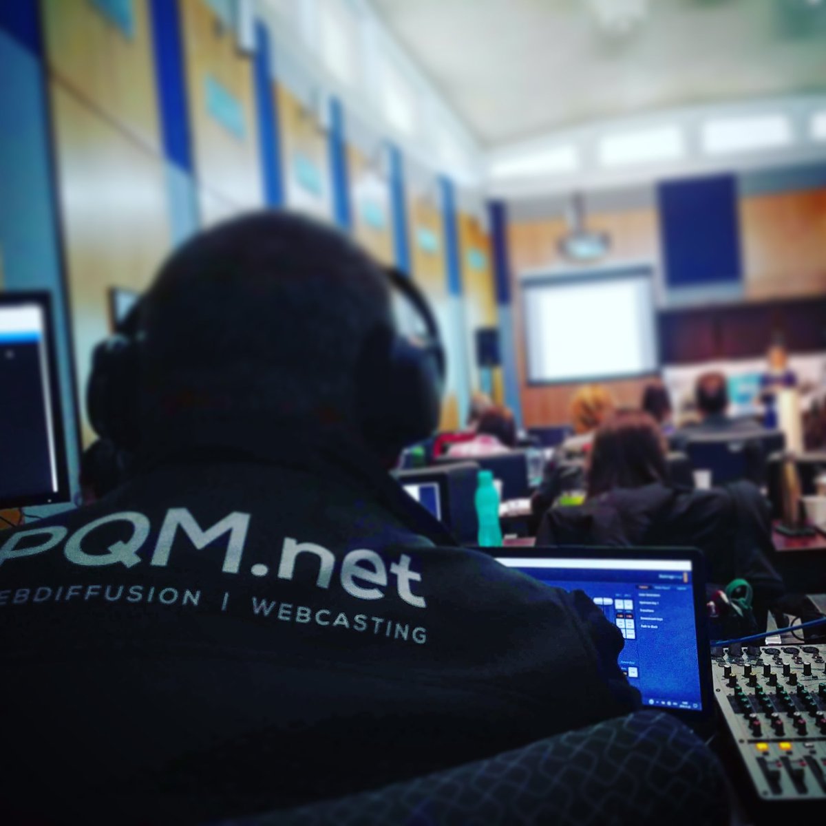 PQMnet's tweet photo. Journée de #webdiffusions interactives en direct de #TroisRivieres @CIUSSSMCQ avec des liaisons dans #30villes du Québec - #webdiffusion propulsée par @PQMnet 
//
#Studiocast #formationcontinue #webinaire #webconference 
#videoconference #streaming @ciusss_ouestmtl @CIUSSSE_CHUS https://t.co/6Wru2tIyEx