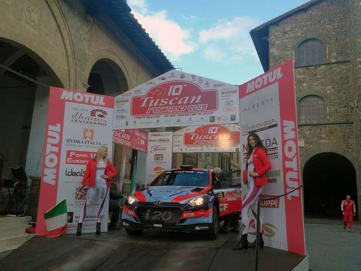 🆕 Buone prestazioni al Tuscan Rewind per i nostri piloti. 
Luca Hoelbling terzo assoluto nel CIRT e settima posizione per Alessandro Taddei al traguardo di Montalcino! 
Costretto purtroppo al ritiro <a href="/UScandola/">Umberto Scandola</a> 
#Hyundai #i20 #R5 #cirt #gravel
