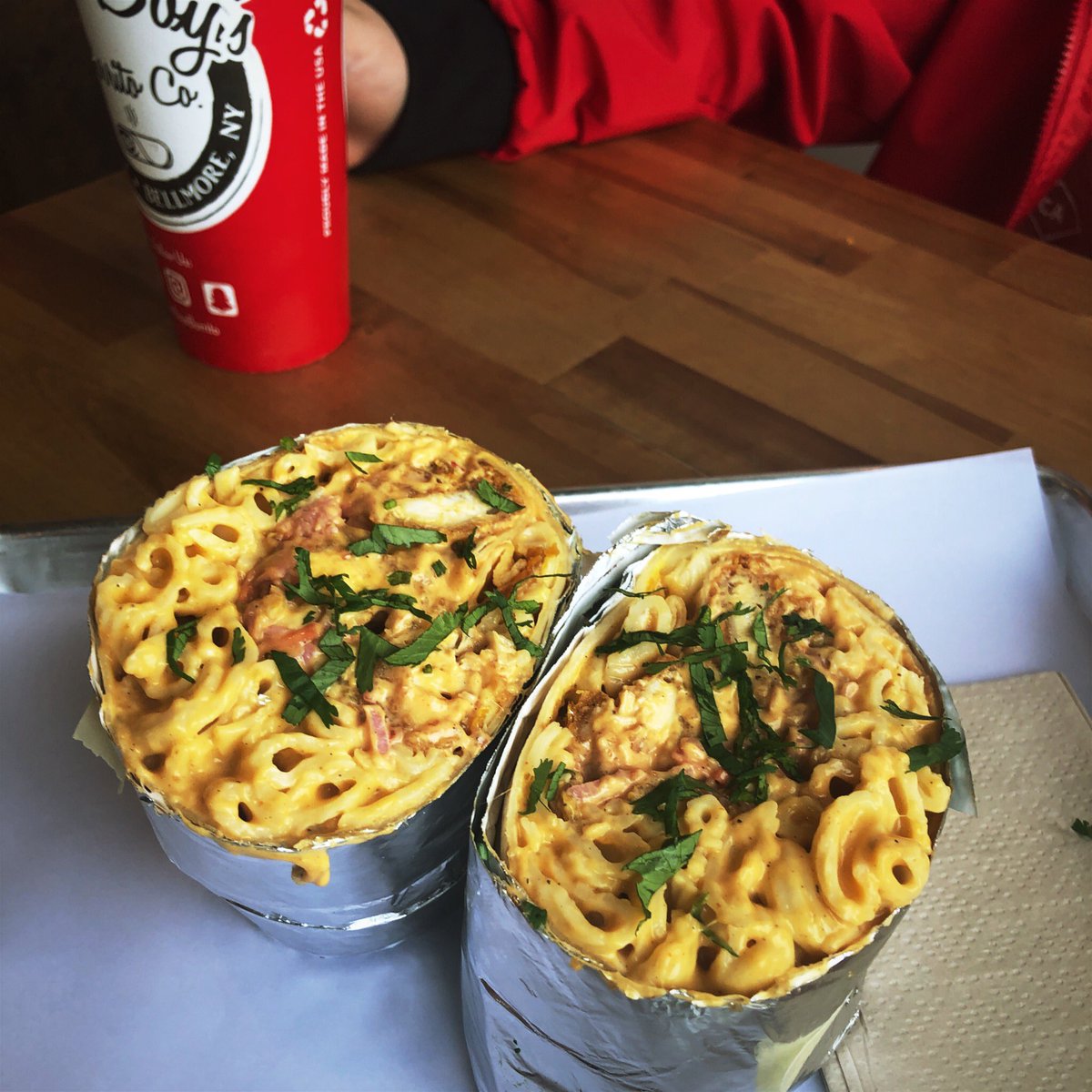 RelishLI's tweet image. Fat Boys Burritos Co. ~ Bellmore

Delicious, fun, fresh flavors and fabulous staff! 🌯🥤 #burrito #oversized #MexFusion #Bellmore #LongIsland