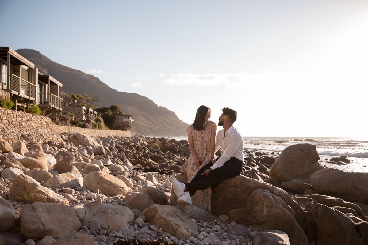 AzzieDawood's tweet photo. This week I got to ask my best friend to marry me ❤️

Please make duah we have a long and happy relationship together inshallah 🙏🏽 https://t.co/wCQokKM7Fz