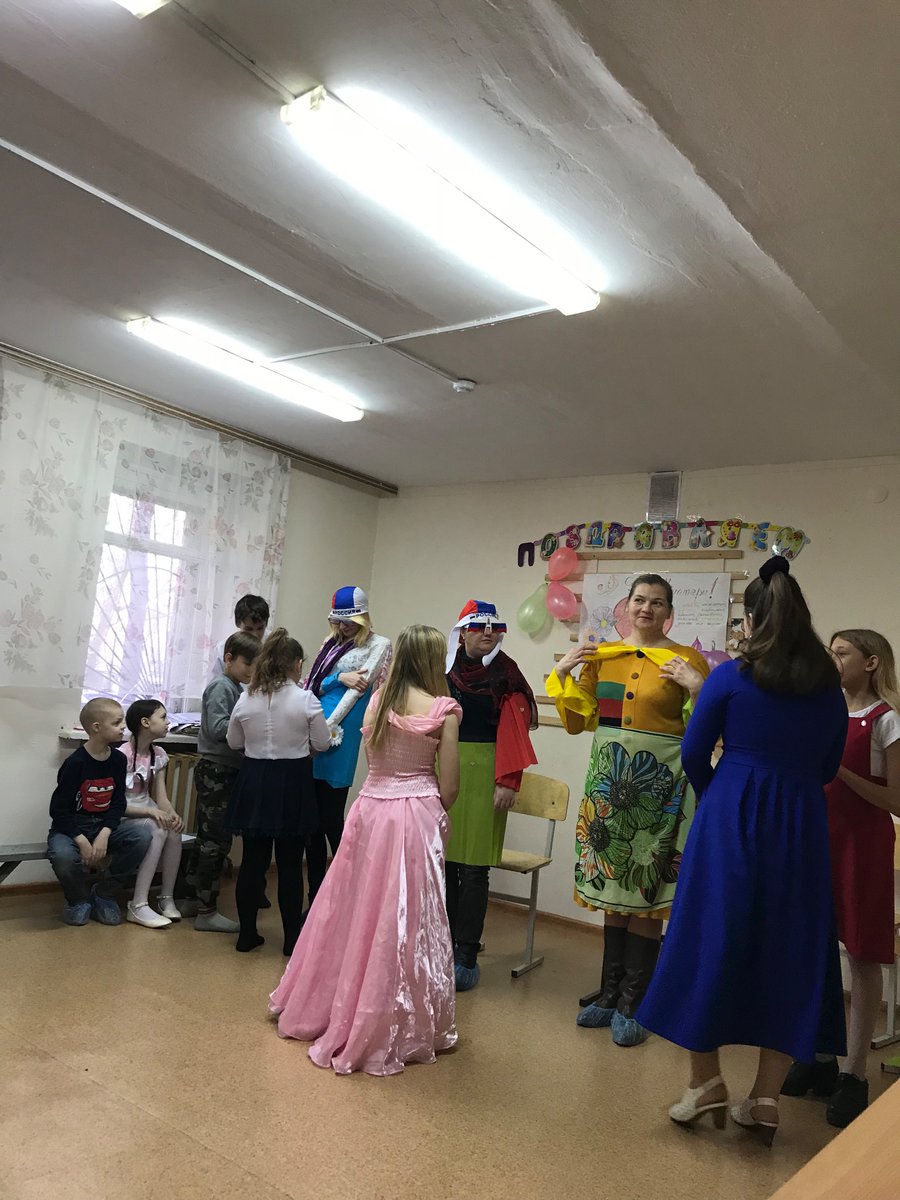 osmnadezda2's tweet photo. 23.11.19 в детском клубе «Бригантина» дети поздравляли своих мам с их праздником! Было душевно, уютно и весело! #  промрайон#самара#надежда# https://t.co/6ZcyVvTBMK