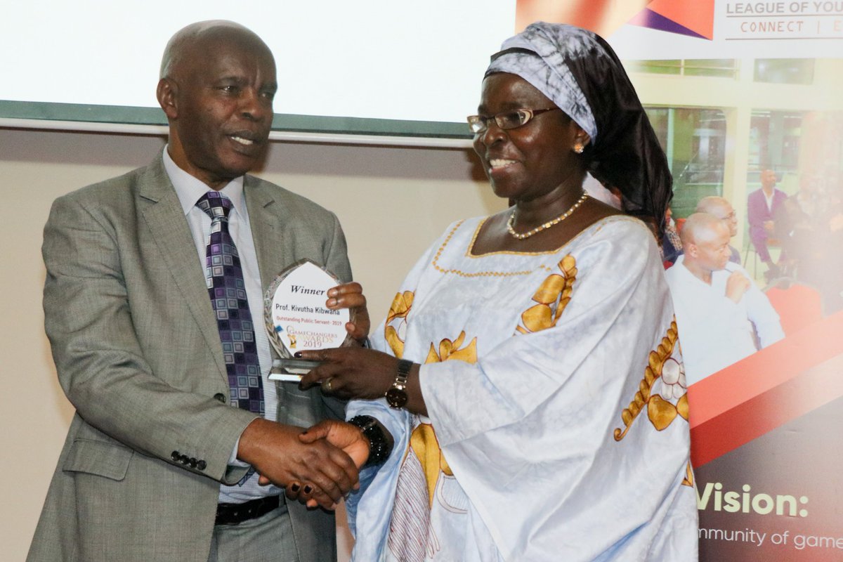 ProfKibwana's tweet photo. What a special evening for me to have been feted as the most Outstanding Public Servant of the year by @LYP_Kenya during their first ever Gamechangers Awards. #GamechangersAwards2019 https://t.co/XKhgm6Oq3y