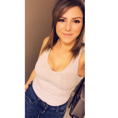 tabethajuneann's tweet photo. #NewProfilePic https://t.co/VT928B5DTO