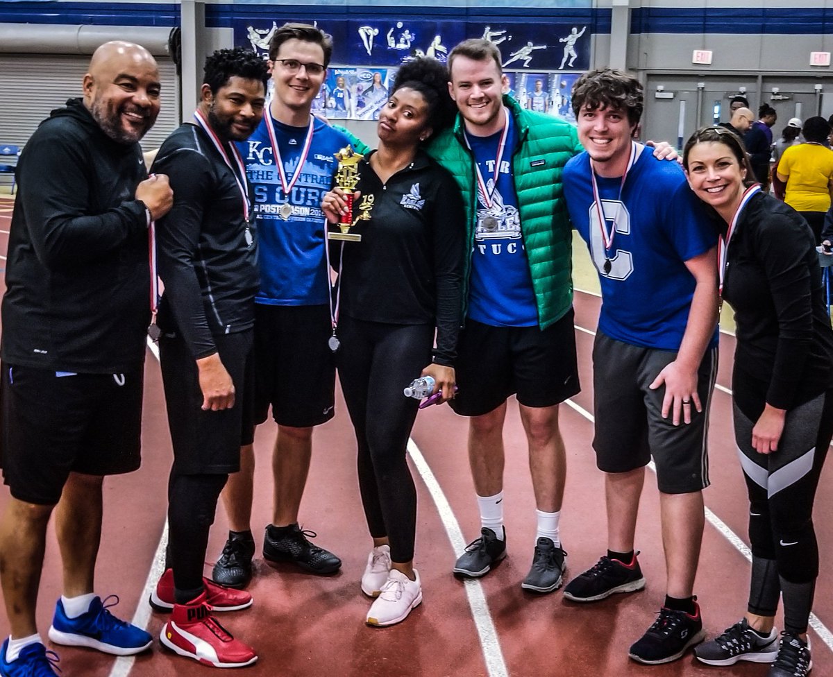 RayWeikal_KSD's tweet photo. Congratulations to Wheatley Elementary for taking gold, Central HS for taking silver and African-Centered Prep for taking bronze this morning in the volleyball tournament at the @kcpublicschools #TeamKCPS Intramurals! #ourtimekcps https://t.co/8Zojhgszr7