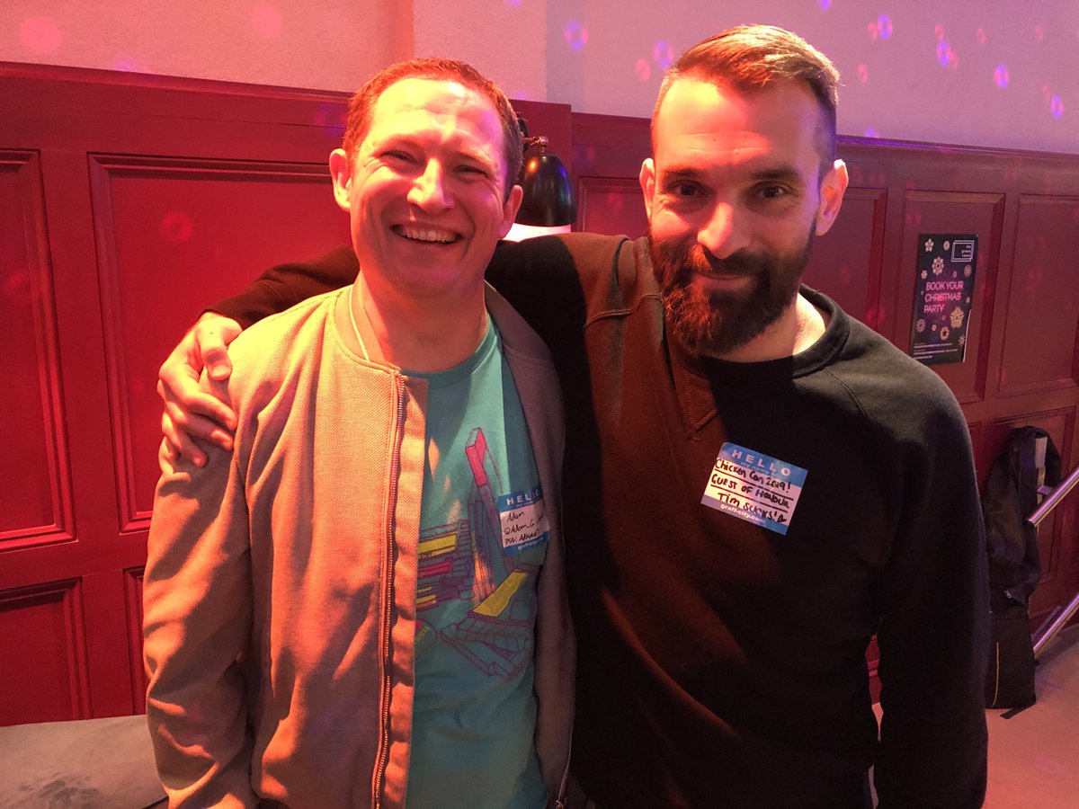 Adam_G_Stark's tweet photo. What’s all this crap about ⁦@Nick_Scarpino⁩ being short? He looks regular sized to me. You can’t lay the blame for his freakishly tall colleagues at his door https://t.co/ewyZH2iBGn
