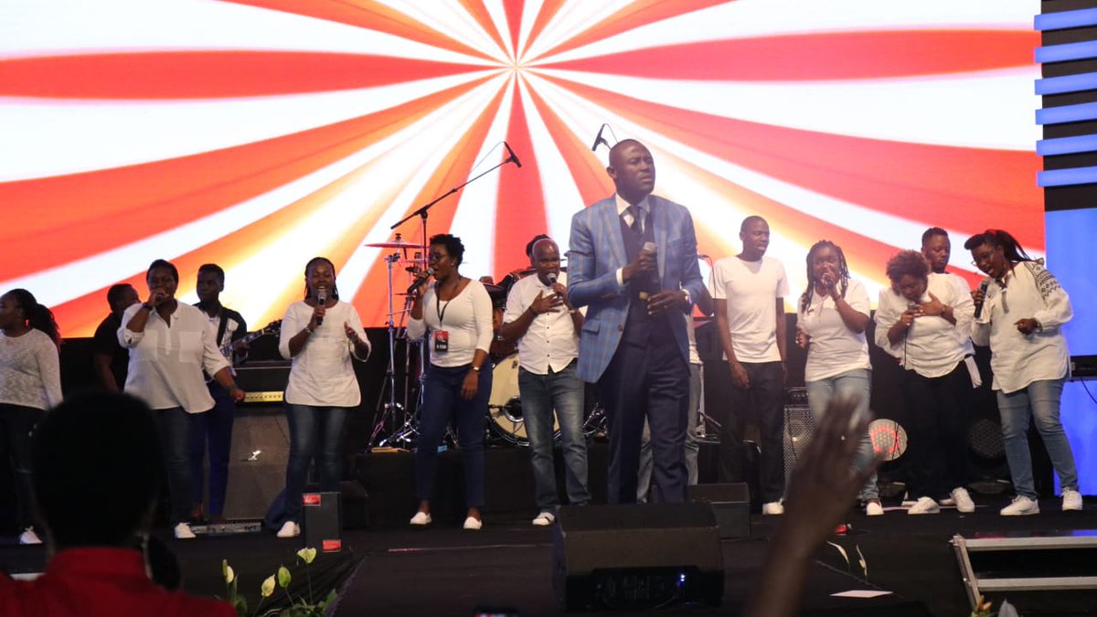 pcchurchnbi's tweet photo. Glorious God, Beautiful King
Excellent God, I bow before your throne

Bow before Your Throne
Worship at Your feet
Bow before Your Throne
You're the Glorious God.
#RFestival2019 https://t.co/HB9EYTVxQ7