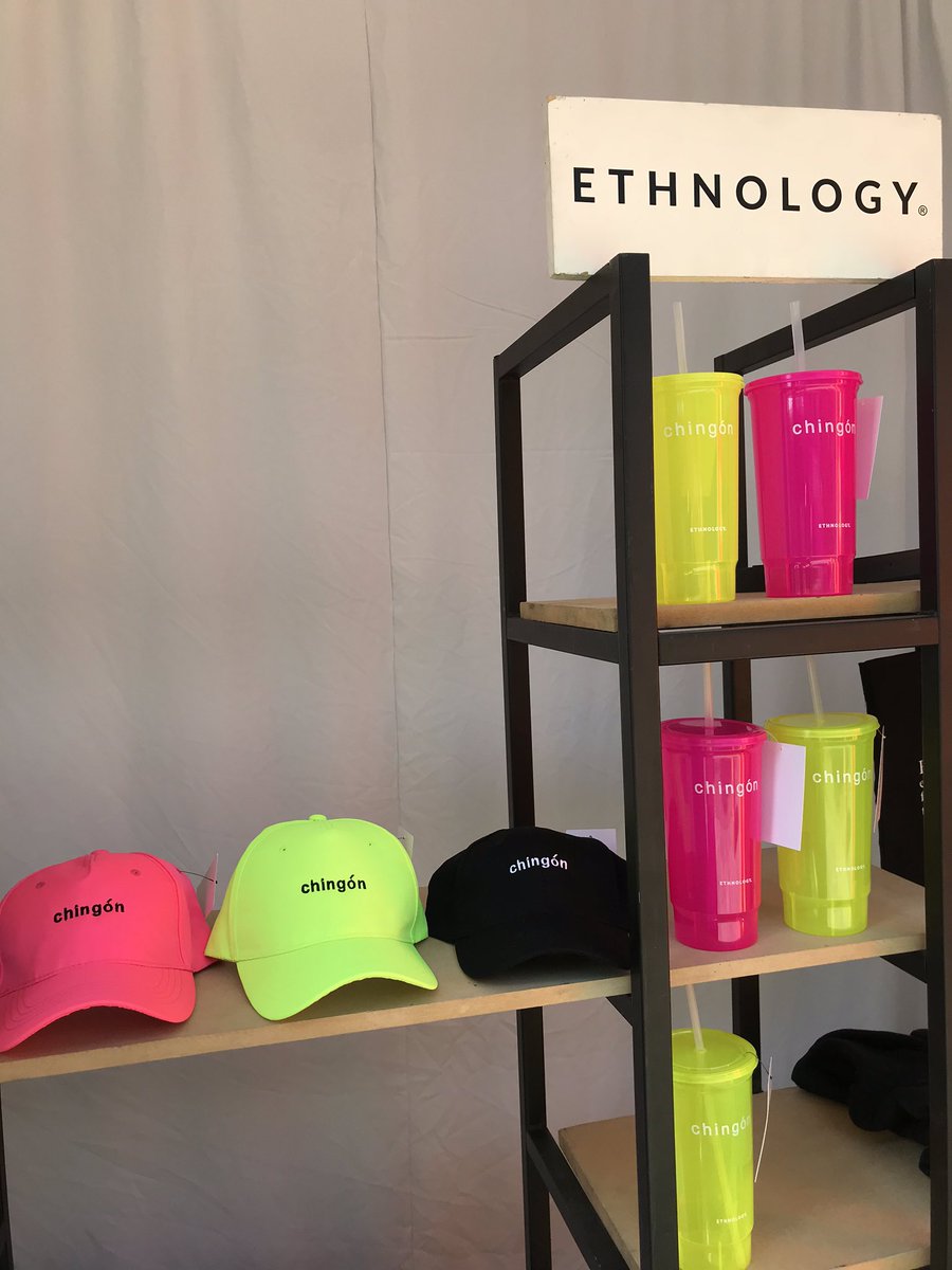 ethnology_mx's tweet photo. Hoy estamos en #CocaColaFlowFest dentro de #MerkadoKichink @kichink ! Ven a visitar nuestro stand, conoce nuestras nuevas piezas, compra a precios especiales y tómate una foto en nuestro muro de #MiBarrioMeRespalda ! Te esperamos! https://t.co/Rnw5OSW7y5