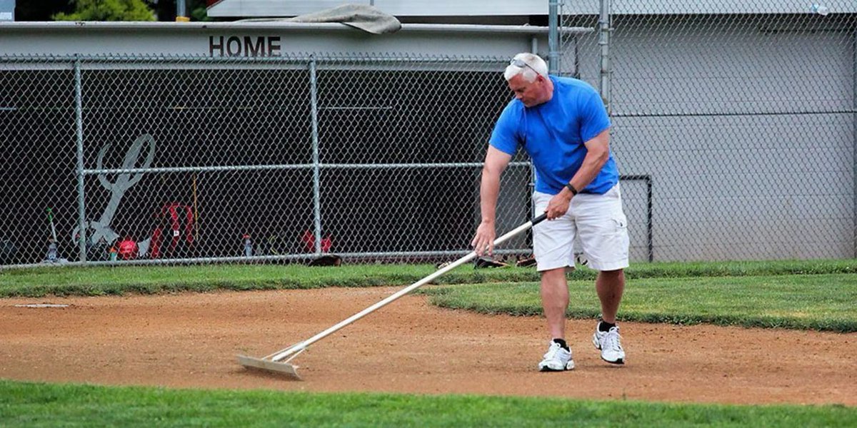 LittleLeague's tweet image. A guide to start volunteering: Why Little League parents should get involved: ltllg.org/z7FV50xgkvO