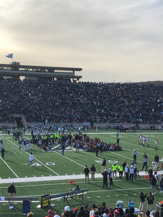 View image on Twitter