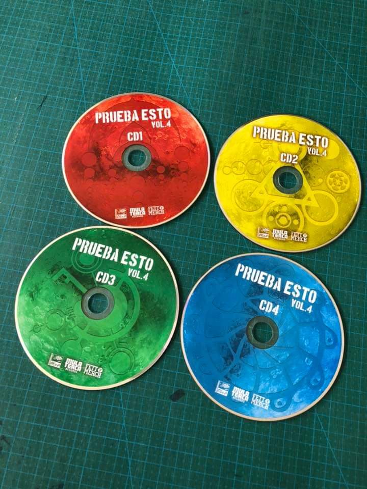 Prueba esto vol. 4
Compilado de 94 bandas latinoamericanas, de diferentes estilos de punk rock. 
Digipack de 4 CD's
Incluye nueva canción de #UglyMissPiggy 
A la venta a partir del 30 de noviembre en el foro Alicia, y con las bandas que aparecen en él. #PruebaEstoVol4