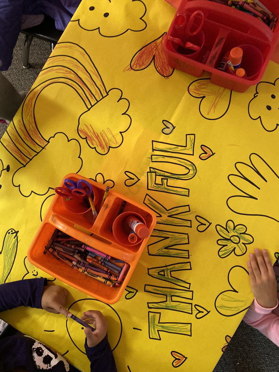 KinderMitchell's tweet photo. Thankful parties were a success! 🧡 https://t.co/7zqCQ230cq