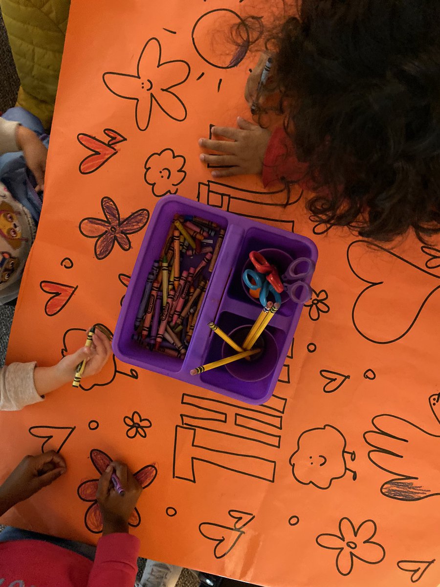 KinderMitchell's tweet photo. Thankful parties were a success! 🧡 https://t.co/7zqCQ230cq