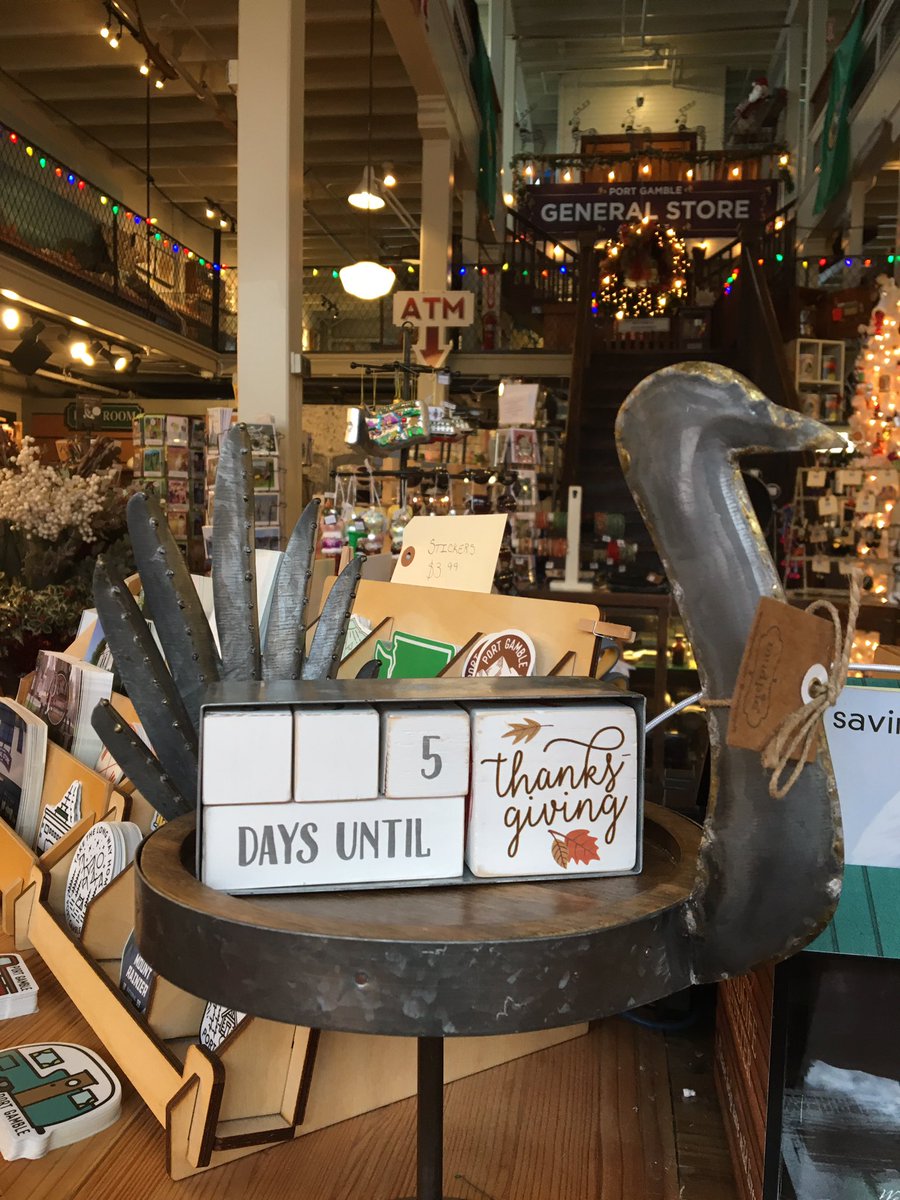 portgamblestore's tweet photo. We are ready for Thanksgiving and gift giving season!  Come see us all dressed up for the holidays! https://t.co/khckRPYKIO