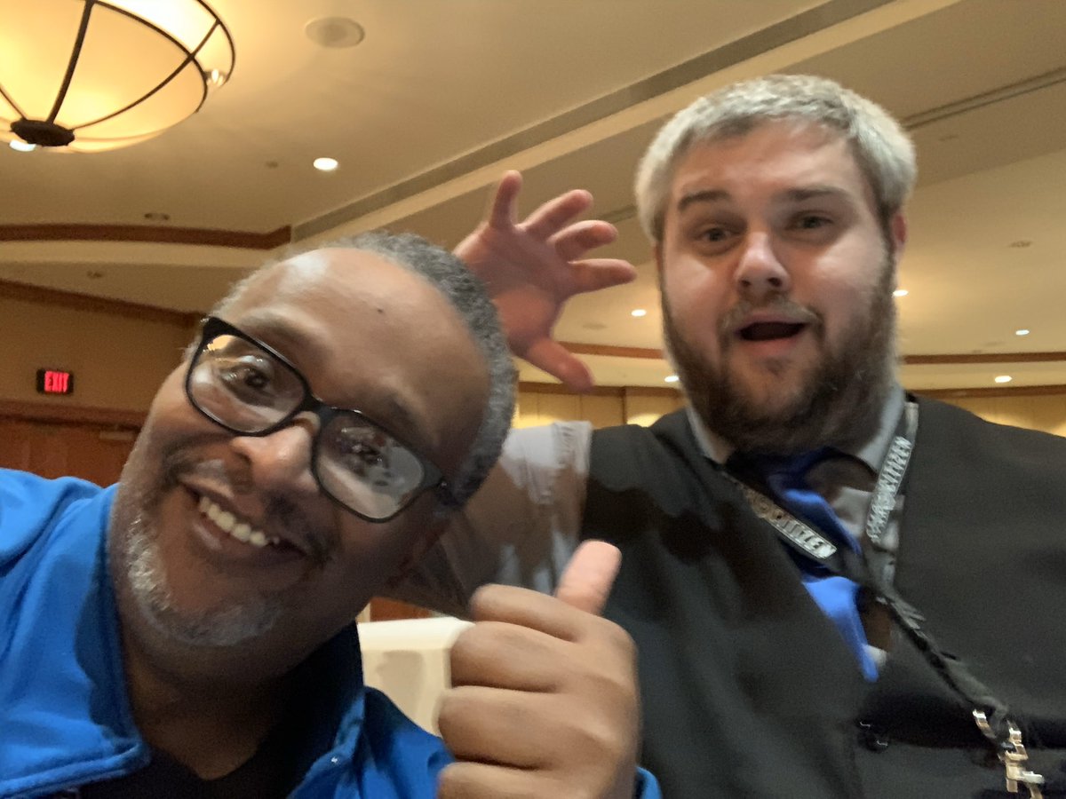 GriffinGamingRP's tweet photo. @TheAstroPub Great to see Paul at VerseCon again this year. Such a great guy (and bartender)! #starcitizen #versecon https://t.co/aujwakPuKz