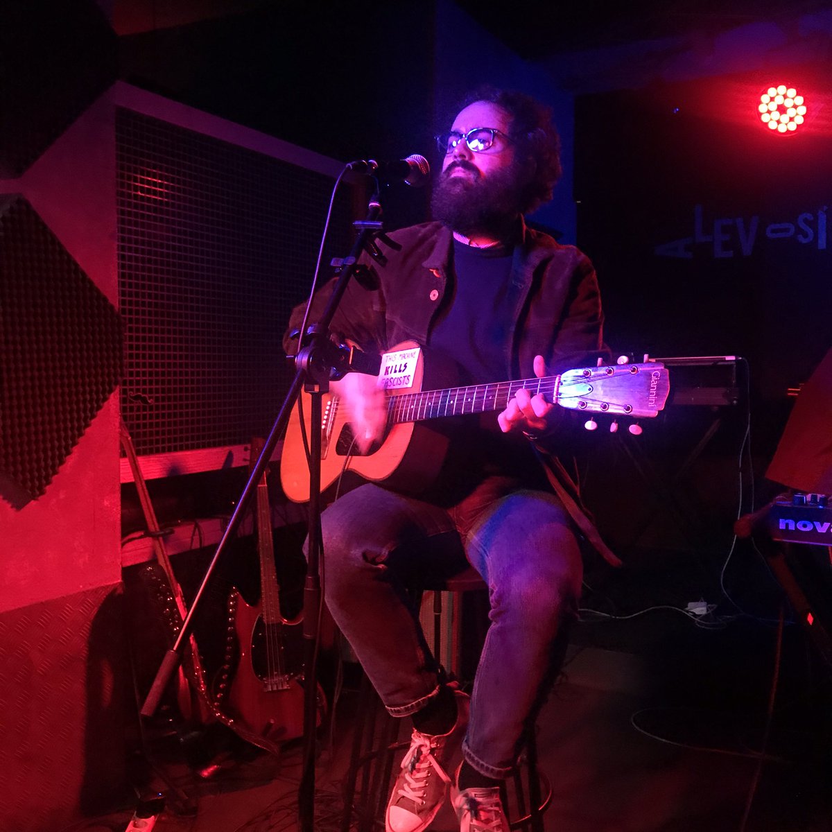 Error404Records's tweet photo. Sigue la maestría con @moses_rubin desde @Alevosiamad II Fiesta #Error404Records https://t.co/lTr5SudMEc