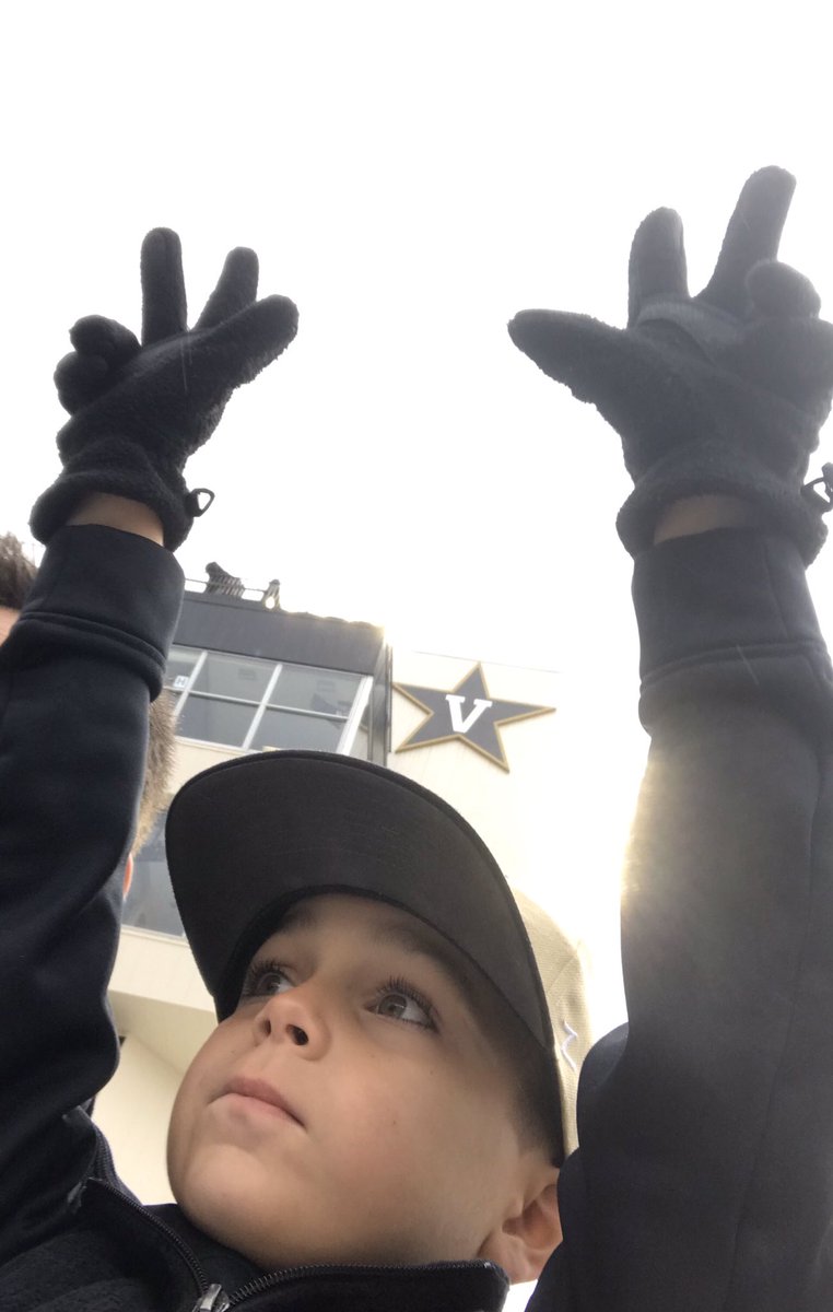 Lan_Ski's tweet photo. Anchor Down ⚓️ #vandy #gocommodores @VandyFootball @vucommodores https://t.co/83KSoDPj1g