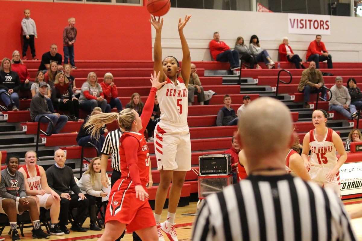 RiponSports's tweet image. .@AlisonLeslie23 sinks go ahead 3-pointer with 1:17 left and @KianaFall makes 4 of 6 free throws late to help @RiponRedHawks women's basketball team defeat Carthage 57-54. Alyassa Burgess (@Burgerrrrrr) led Ripon in scoring with 16 points, while Leslie and Fall added 11 pts each.