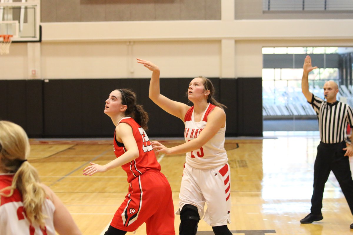 RiponSports's tweet image. .@AlisonLeslie23 sinks go ahead 3-pointer with 1:17 left and @KianaFall makes 4 of 6 free throws late to help @RiponRedHawks women's basketball team defeat Carthage 57-54. Alyassa Burgess (@Burgerrrrrr) led Ripon in scoring with 16 points, while Leslie and Fall added 11 pts each.