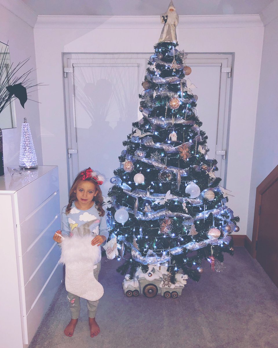 JadeFairfull tweet media