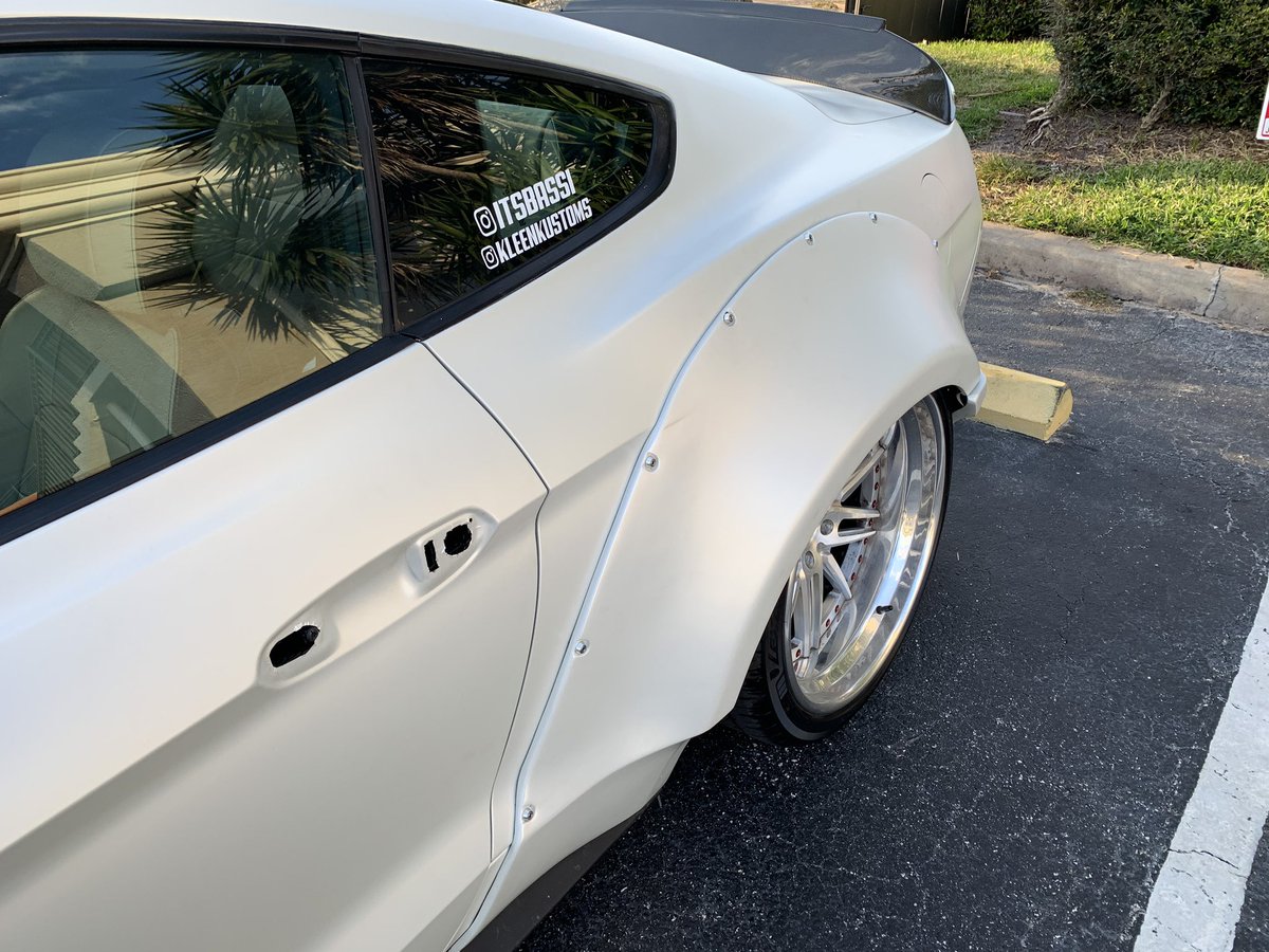 Alright who the fuck thought it was funny to steal my door handle in Daytona???