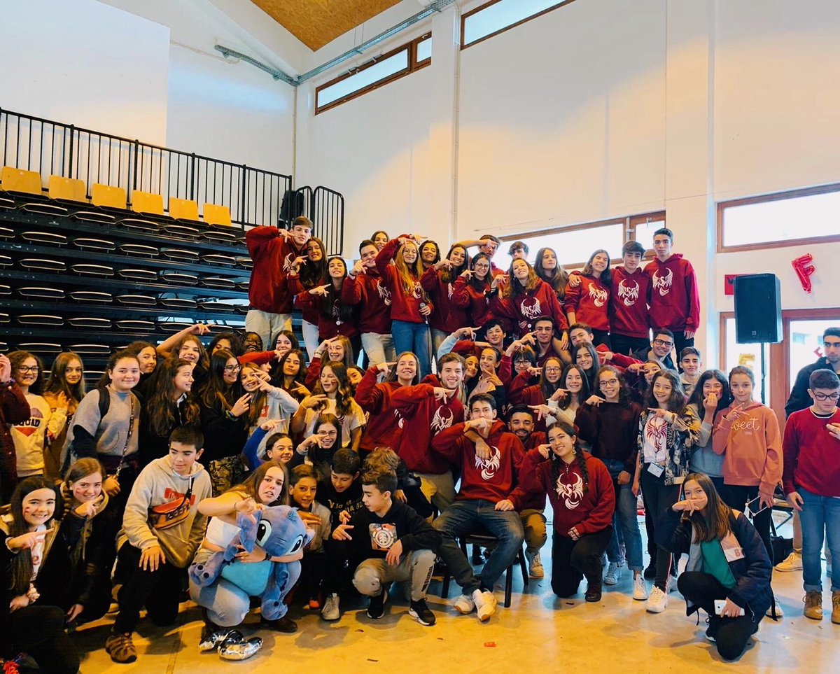 listaf_aeaag's tweet photo. Segunda-feira vota F! Foca-te no Futuro, sê Fortemente Fiél. Faz parte desta Fam ❤️ https://t.co/EwOrUhZBYR