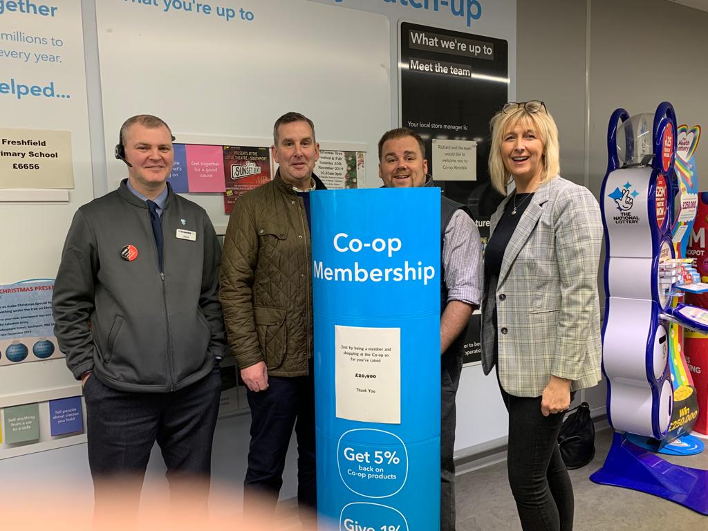 Proud to be part of the Formby and Ainsdale celebrations today, presenting over £20,000 to three local causes, @Ainsdaleinbloom, @freshfieldprimaryschool, <a href="/bridgeinnfarm/">Bridge Inn Farm</a> #MakingADifference, #ItsWhatWeDo, #BeingCoop 
<a href="/AinsdalePages/">AinsdalePages</a> <a href="/FormbyBubble/">Formby Bubble</a>