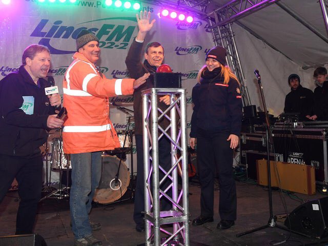 Our very own <a href="/AbbieSkinnerCFS/">LINCS HOARDING</a> was there to help turn on the Christmas lights in Boston. She did us proud and was also there promoting Fire safety. Well done Abbie 🚒.  <a href="/LincsFireRescue/">Lincolnshire Fire and Rescue</a>