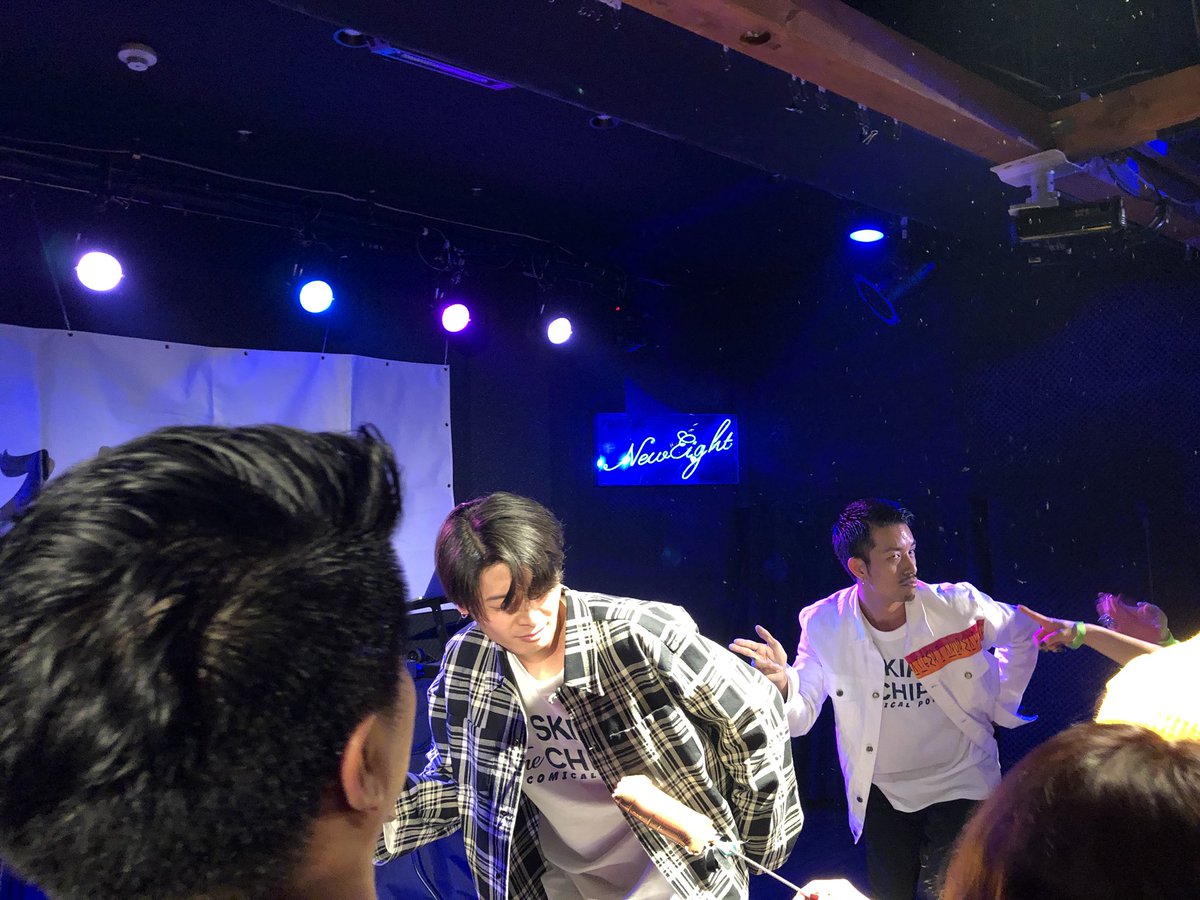 shura1975shura's tweet photo. スメルノファミリアVol.11
盛り上げてくれたゲストにも感謝‼️

お初のFrip Side Boyはヒップホップとロックとパンクがミックスされた感じでなんかカッコ良かった。
スキチプがスメファミにきてくれたのは嬉しかった。

#DJ_ERIKO 
#ShunMatsuzawa 
#DIRTYSQUAD 
#FripSideBoy 
#SkiptheChips https://t.co/Upq17B5Rlr