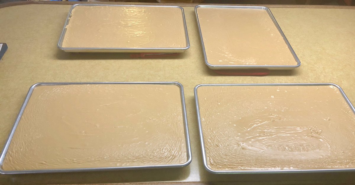 bigmacbearded's tweet photo. Come out to Sacred Heart on Dec. 1st to the Christmas open house and get some of Danny’s fudge! Get there early it won’t last long! Peanut butter, chocolate, chocolate pecan, maple, and maple pecan. https://t.co/MFTGGldtEy