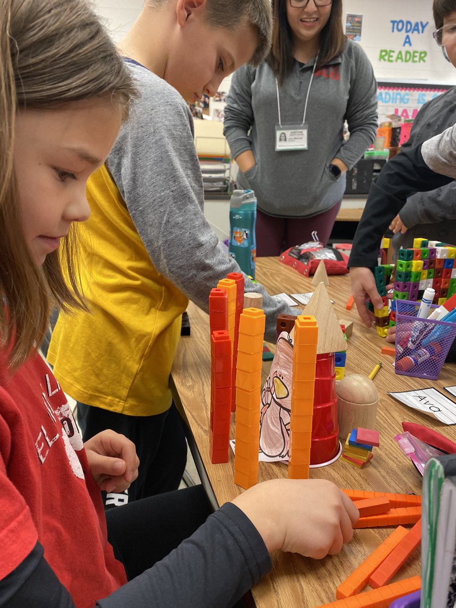 We had a great time making turkey hideouts with our parents this week for AEW. #gobble #sel19