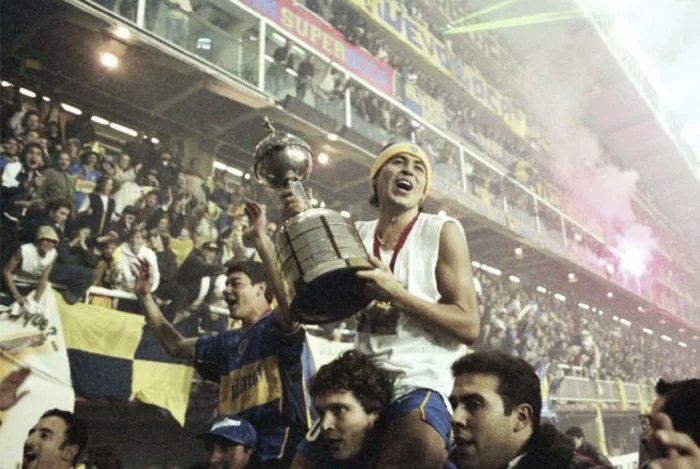 lanumero12comar's tweet photo. Ser bicampeón no es para cualquiera 💙💛 https://t.co/tcfJCYA26Y