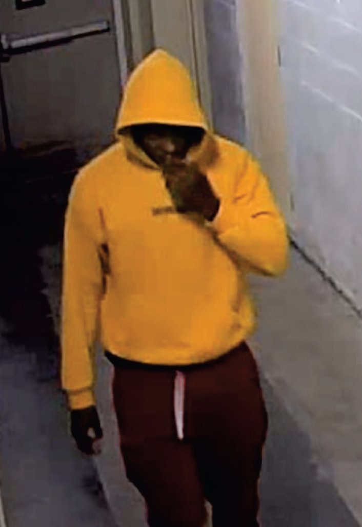 HCSOSheriff's tweet photo. HELP US CATCH THIS BURGLAR!
He forced his way into Brandon Town Center Mall around midnight on Friday and walked straight to the food court.
No, he didn't grab a burger...but he did grab handfuls of cash from eateries in the mall. Recognize him? Call at 813-247-8200 #TeamHCSO https://t.co/A8bW4nLdjt