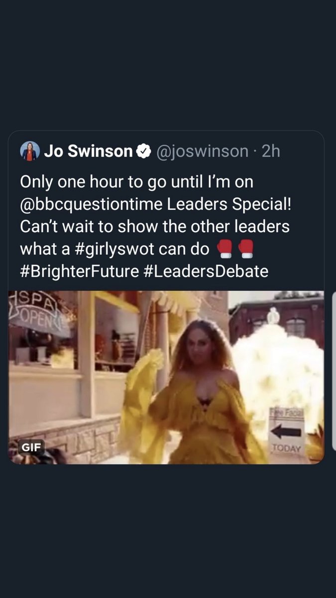 Sheilam19534814's tweet photo. @mattforde She certainly was the gig of the night .... Though to be fair the comments the next day outclassed her pantomime performance
She set herself & dear goodness she’s now hurtling towards her own political oblivion
#FauxJO
#DeludedDiva
#FailDEMS https://t.co/wnZATAYkZr