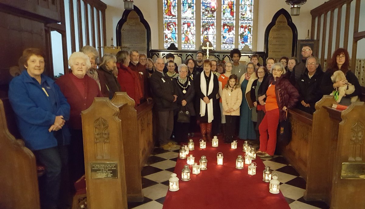 Moved by survivors stories at Machynlleth #WhiteRibbonDay event. #DomesticAbuse touches so many lives. Thanks to all who work to help them. #Respect