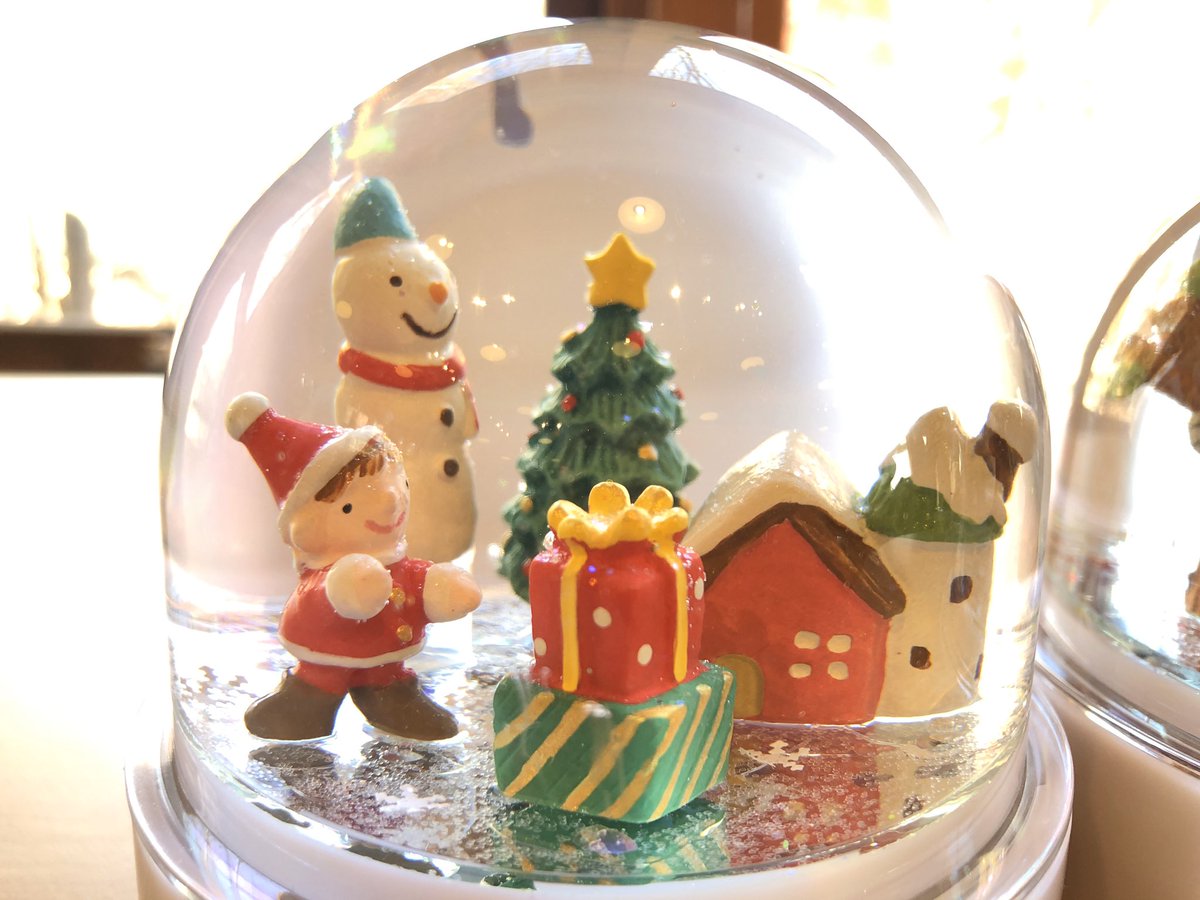 SnowDomeFactory's tweet photo. スノードーム手作り体験はいかがでしょうか？
本日13：00の回2名様受付��能です。
#スノードームファクトリー
#体験工房和楽日
#ホテルエピナール那須 https://t.co/22A7fnnTI2