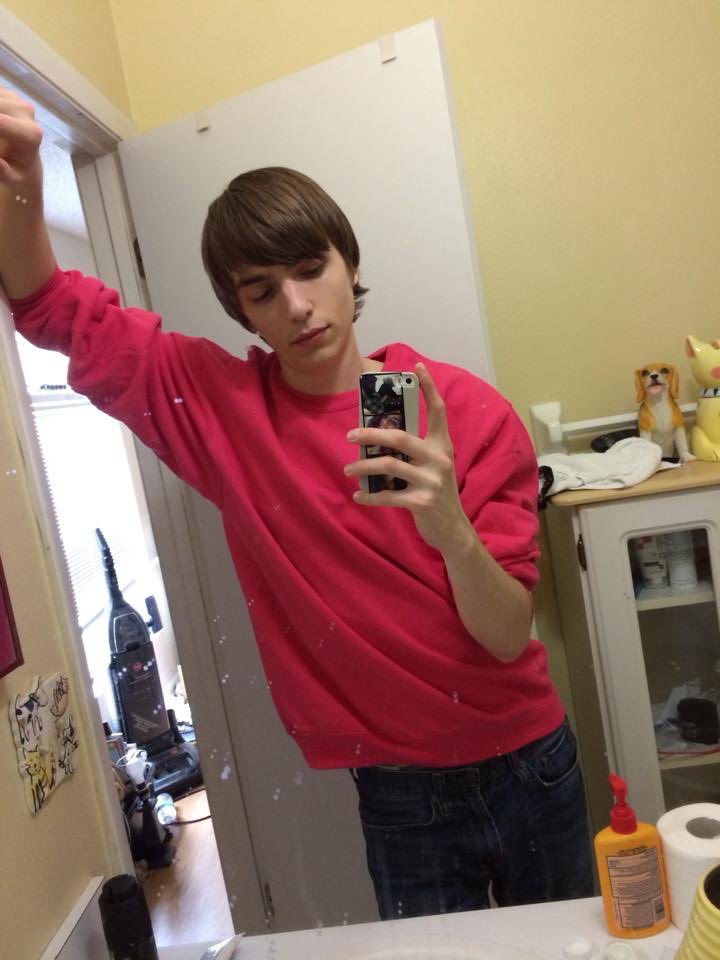 Gonna tell my kids I don’t even know who this guy is. I’ve never met him, I don’t know his name, and he’s definitely not their dad