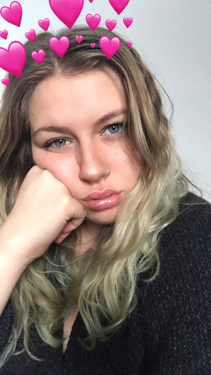 tianacarolina's tweet image. Yeah, I’m fat. Get over it and keep my name out of your mouth. #KeepYourInsecuritiesToYourself #StopProjecting