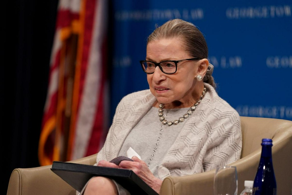 Justice Ginsburg in hospital, but expected to be released soon reut.rs/37CiNtt