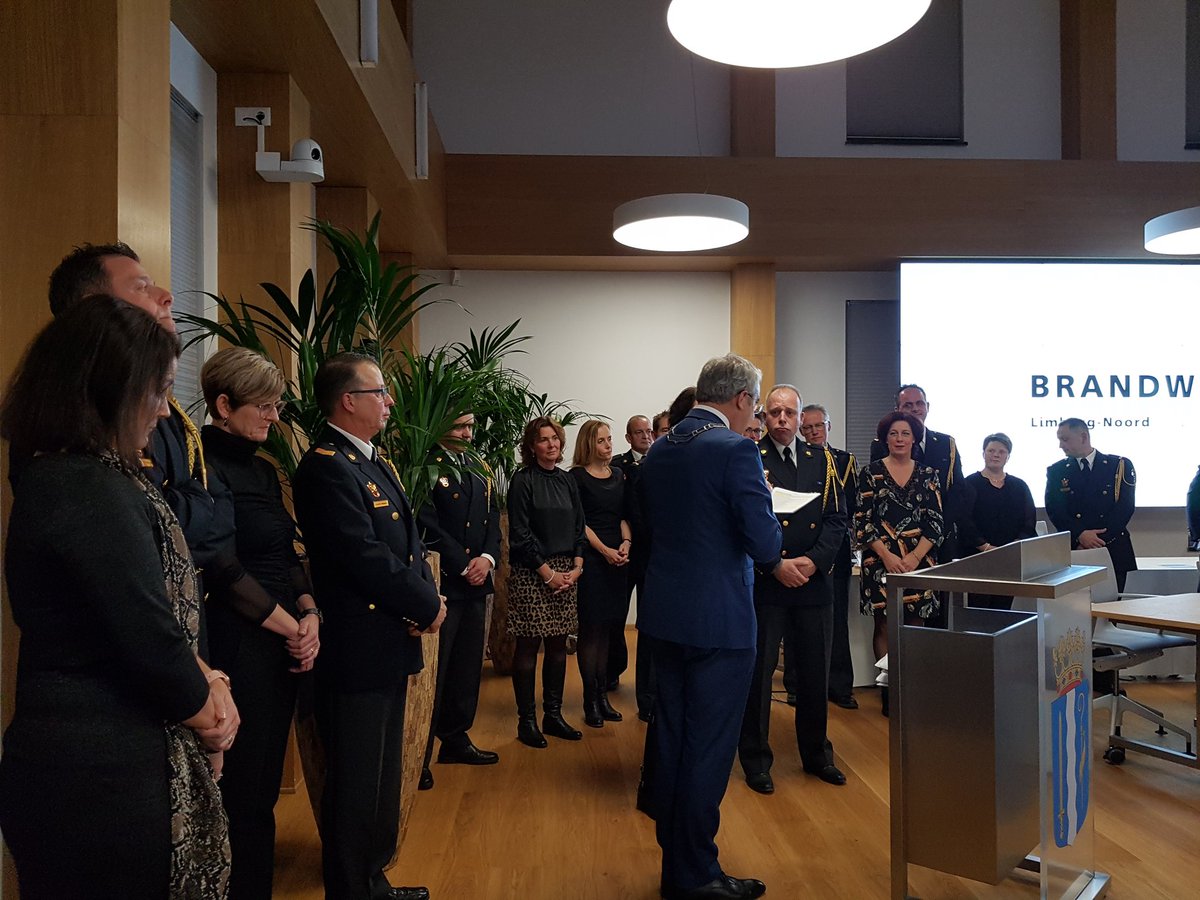 WoltersKevin's tweet photo. Prachtige  korpsavond! @Gem_Maasgouw #thorn #stevensweert #wessem 1e keer op deze wijze, mooi resultaat https://t.co/0Sey4JP3tG