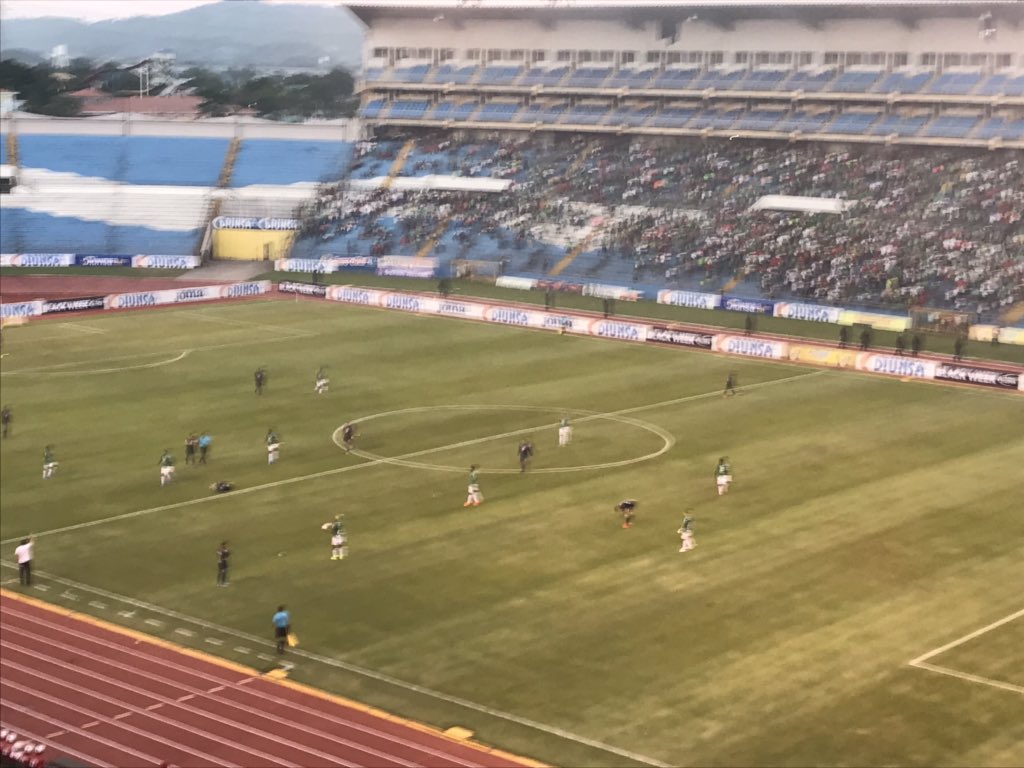 MOTAGUAcom's tweet photo. ⏰ |Marathon1️⃣🆚2️⃣Motagua

¡FINAL DEL PARTIDO! 

Logramos un triunfo de visitante en el Olímpico al vencer 2-1 al Marathon en la Jornada 1 de la Pentagonal 

#HoyGanaMotagua #OrgullososDeSerMotagua https://t.co/6Yc3D0oB1h