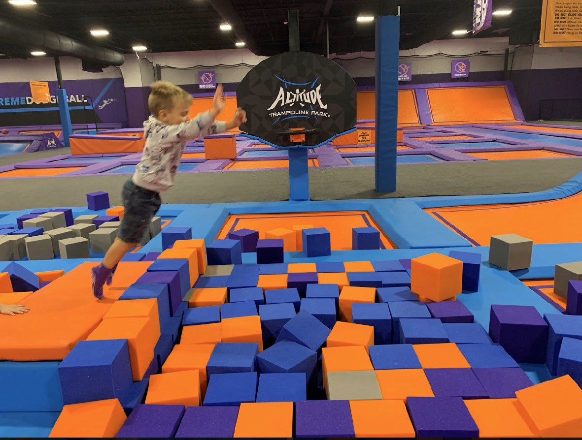 Altitude Trampoline Park - Franklin tweet media