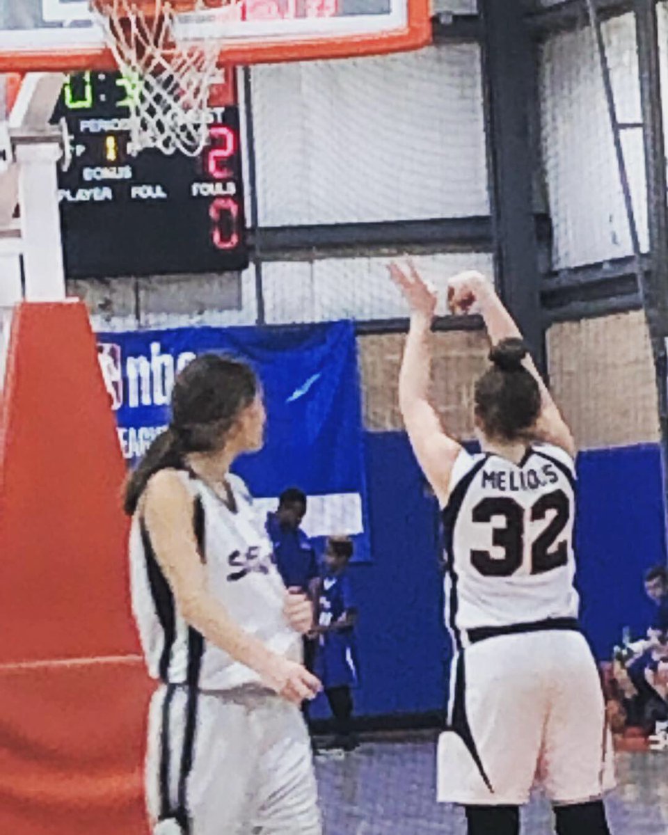 nicole melious tweet media