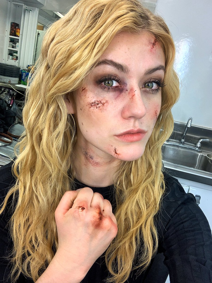 TMI_Uruguay's tweet photo. Yes I know I'm late by how awesome was #Arrow's 8x05 #Prochnost? I freaking loved it, so many father and kids moments💚

A mission in Russia sounds like family bonding time...'Mia “Leave the Bottle” Smoak-Queen...' @Kat_McNamara @benlewishere @DNykl #Arrowverse

#ShadowFam https://t.co/bRYXjj1O97