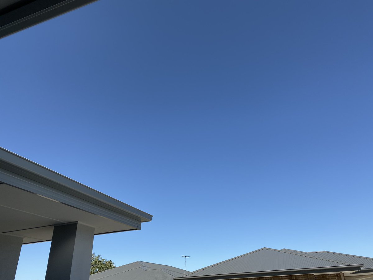 GavinR31's tweet photo. @theboychunder @ADHDcast @ErnieHurtado @BestPodcaster @KatieCerniglia Perfect time of year to come back, 26°c today in ADL and not a cloud in sight! https://t.co/6E1X6hIHxQ