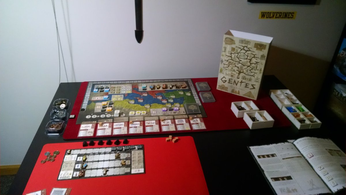 FookesJ's tweet photo. GENTES Deluxified first solo. Love these components. Play more boardgames 😀 https://t.co/i0od0nTToG
