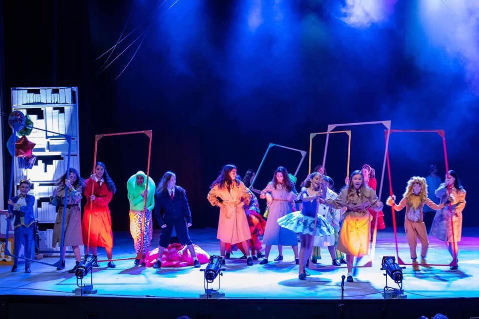 AEL_ES_AP's tweet photo. Congratulations to the all student cast and crew, ably led by the VAPA department for the outstanding #Matilda production.
A sold out show for closing night.
#ispArts
#ThereisnoplacelikeISP https://t.co/esxdPCLba3