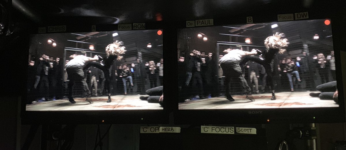 TMI_Uruguay's tweet photo. #BehindTheScenes #Arrow 8x05 #Prochnost @StephenAmell @Kat_McNamara @benlewishere @Wondermasons @ellebeeshadow #Arrowverse 

#ShadowFam https://t.co/eOwOBJnawP